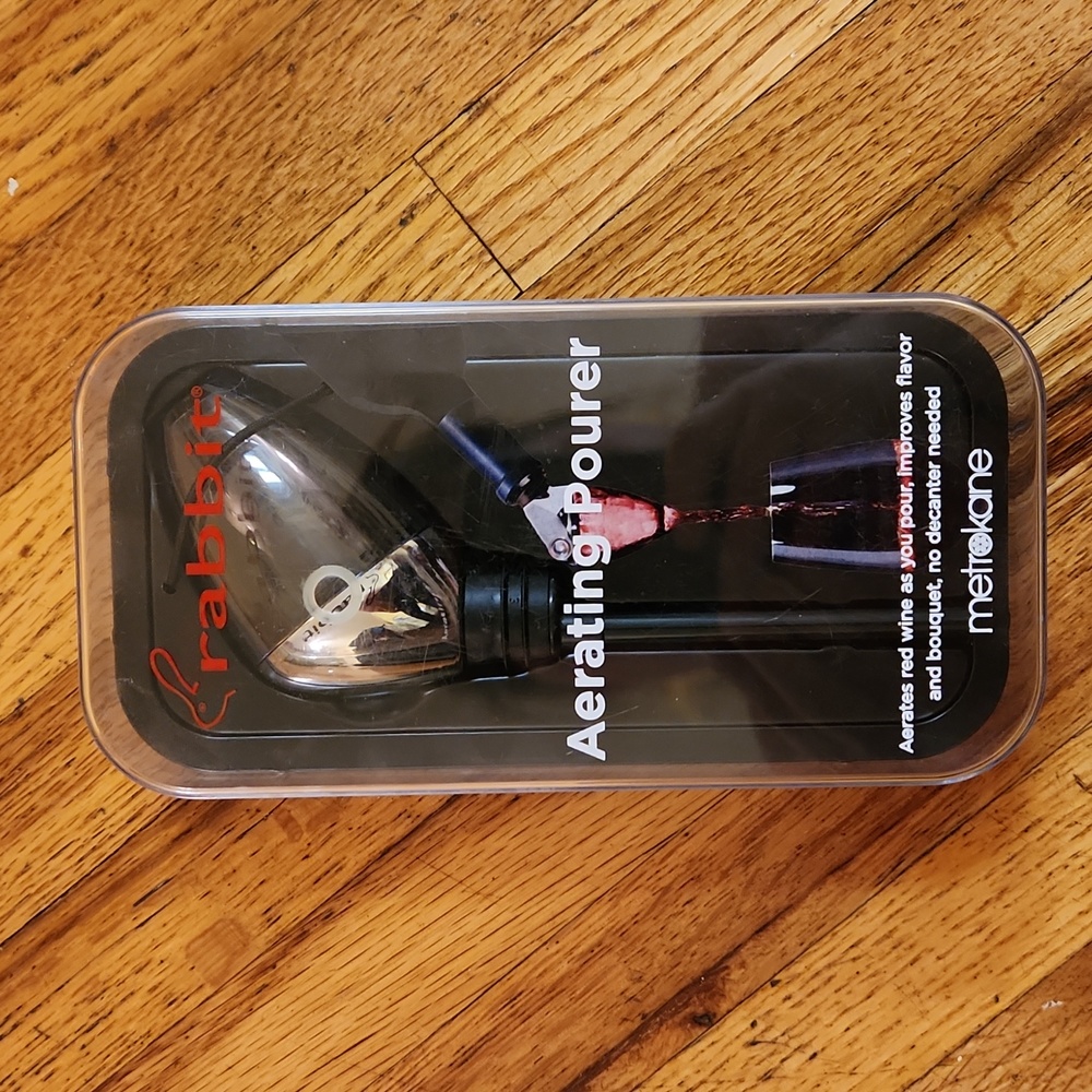 Rabbit Wine Aerator and Pourer